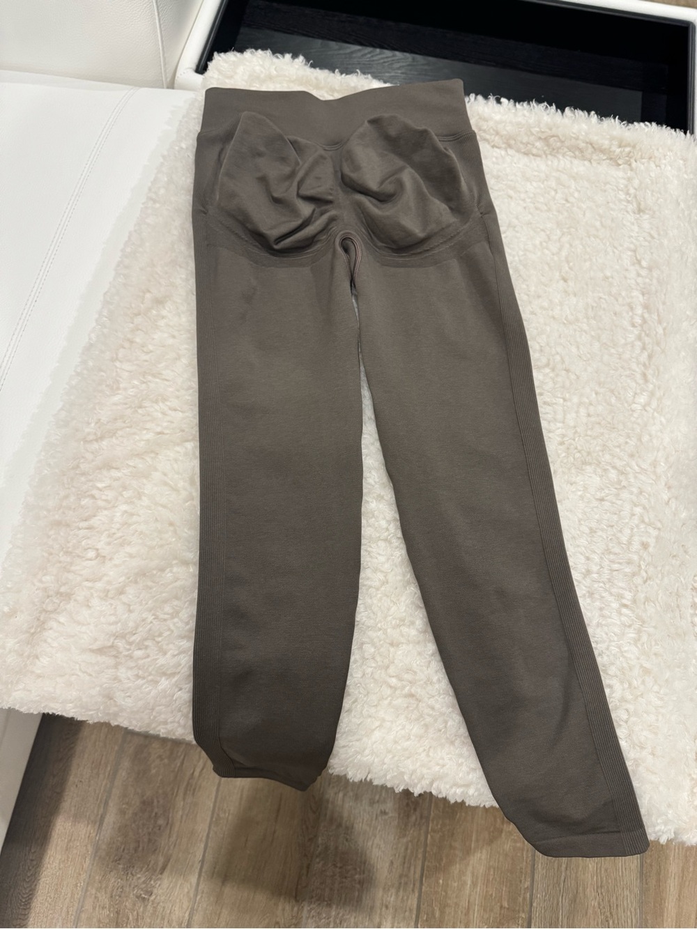 Gymshark Lift Seamless Leggings- Brown NWT - Picture 7 of 9